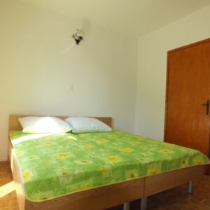 Apartments Vlaste A2